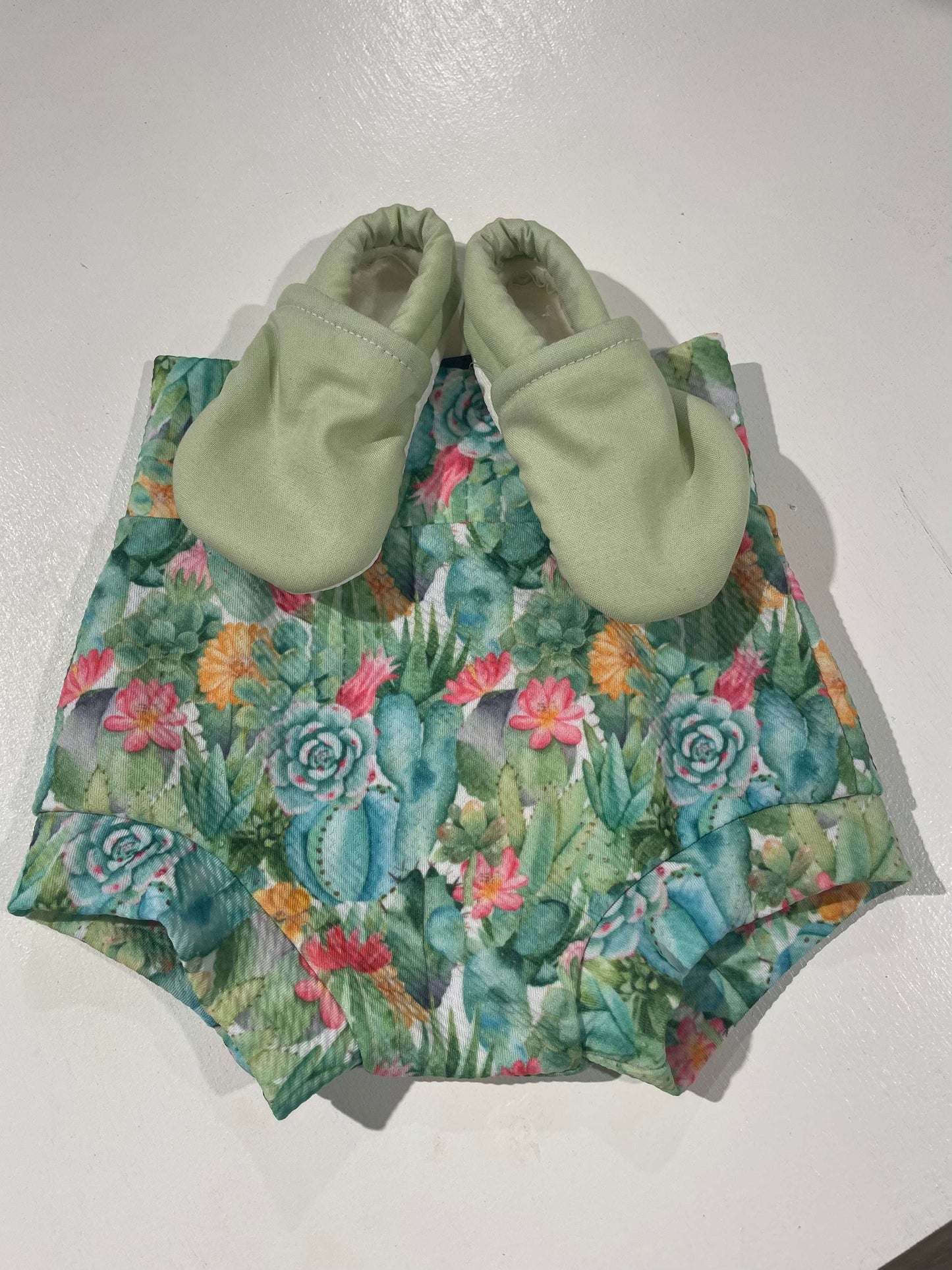 Cactus baby bummies soft cotton diaper cover with cactus print front view