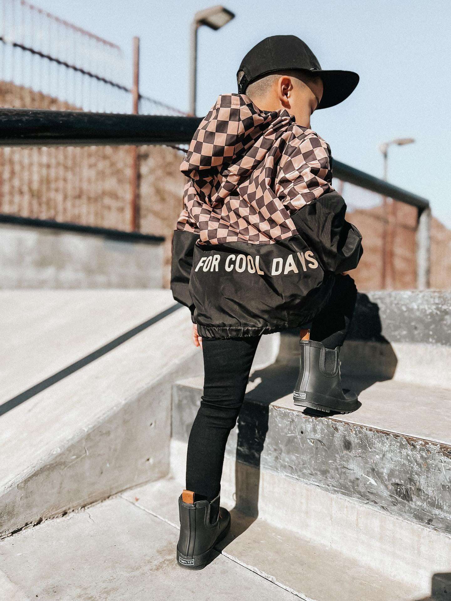 Kids Cool Days pullover back view