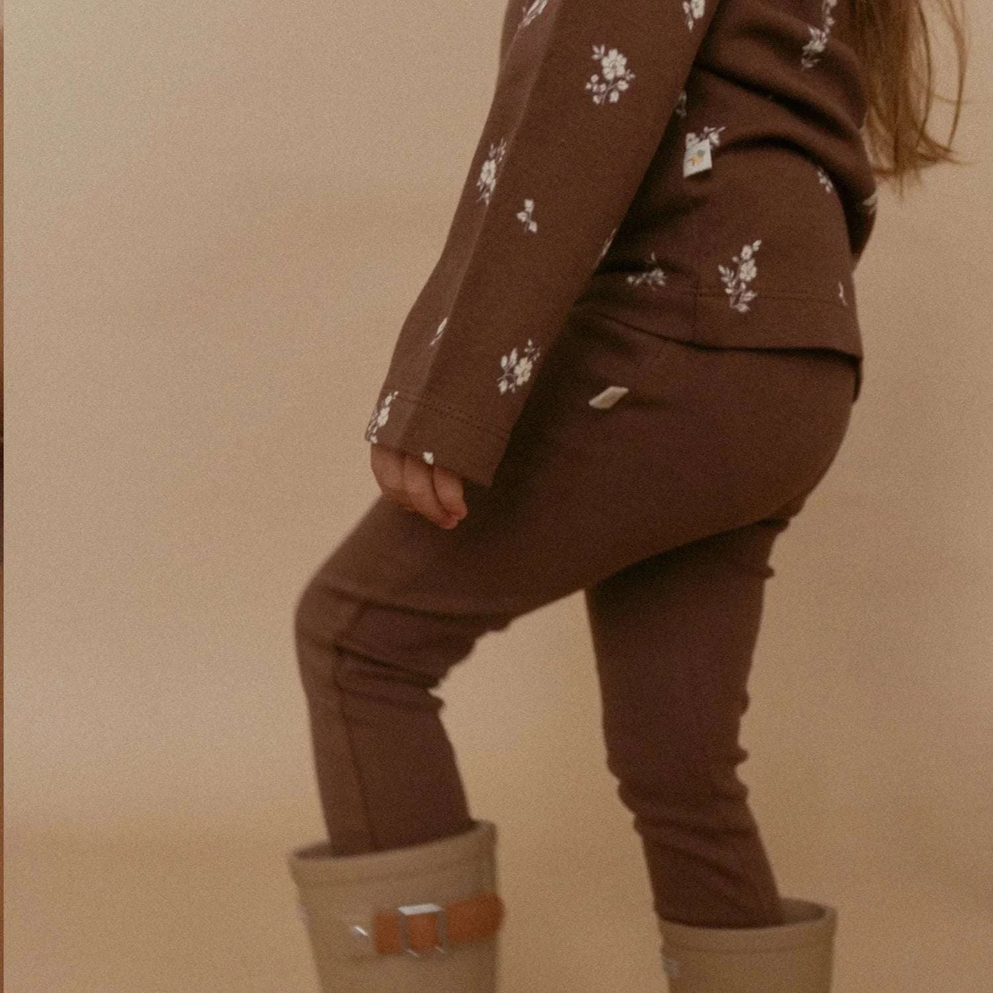 Organic cotton kids leggings back view