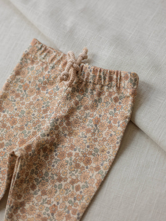 Powder Puff Leggings