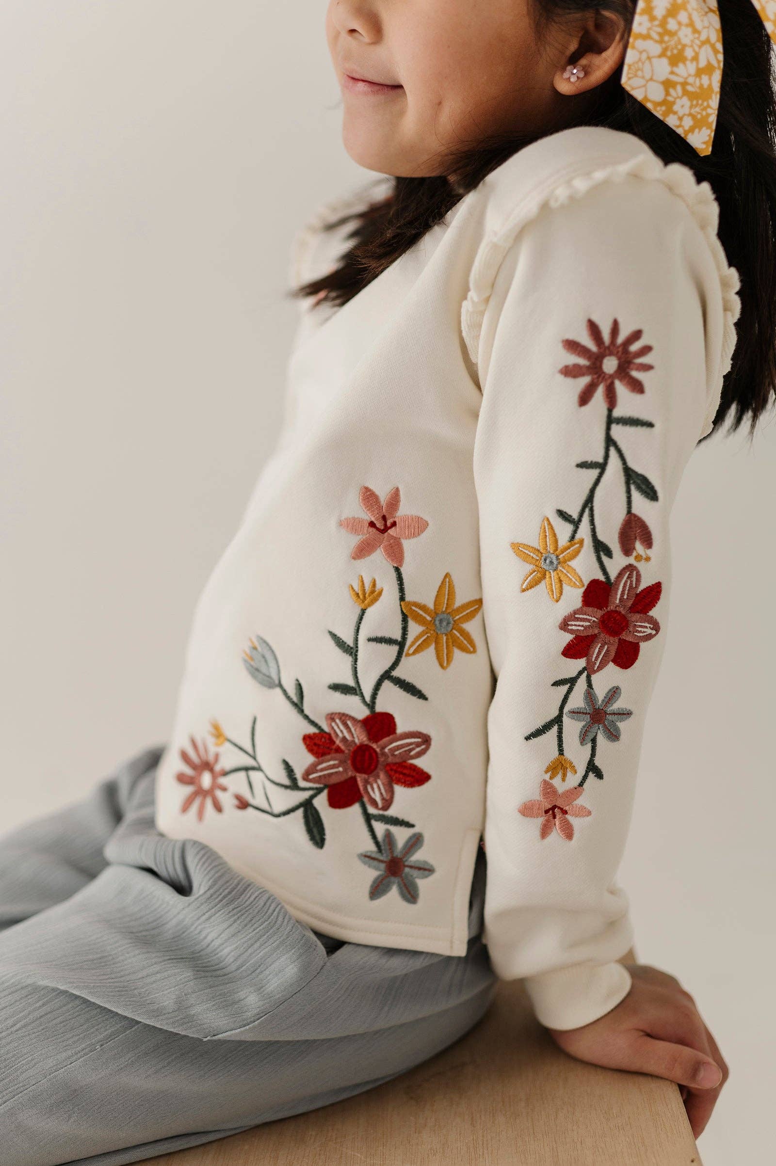Floral raw edge sweatshirt for kids