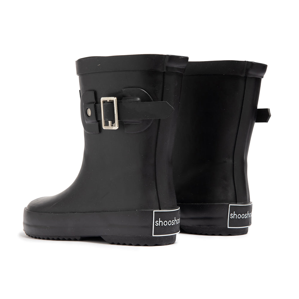 Black Rainboots