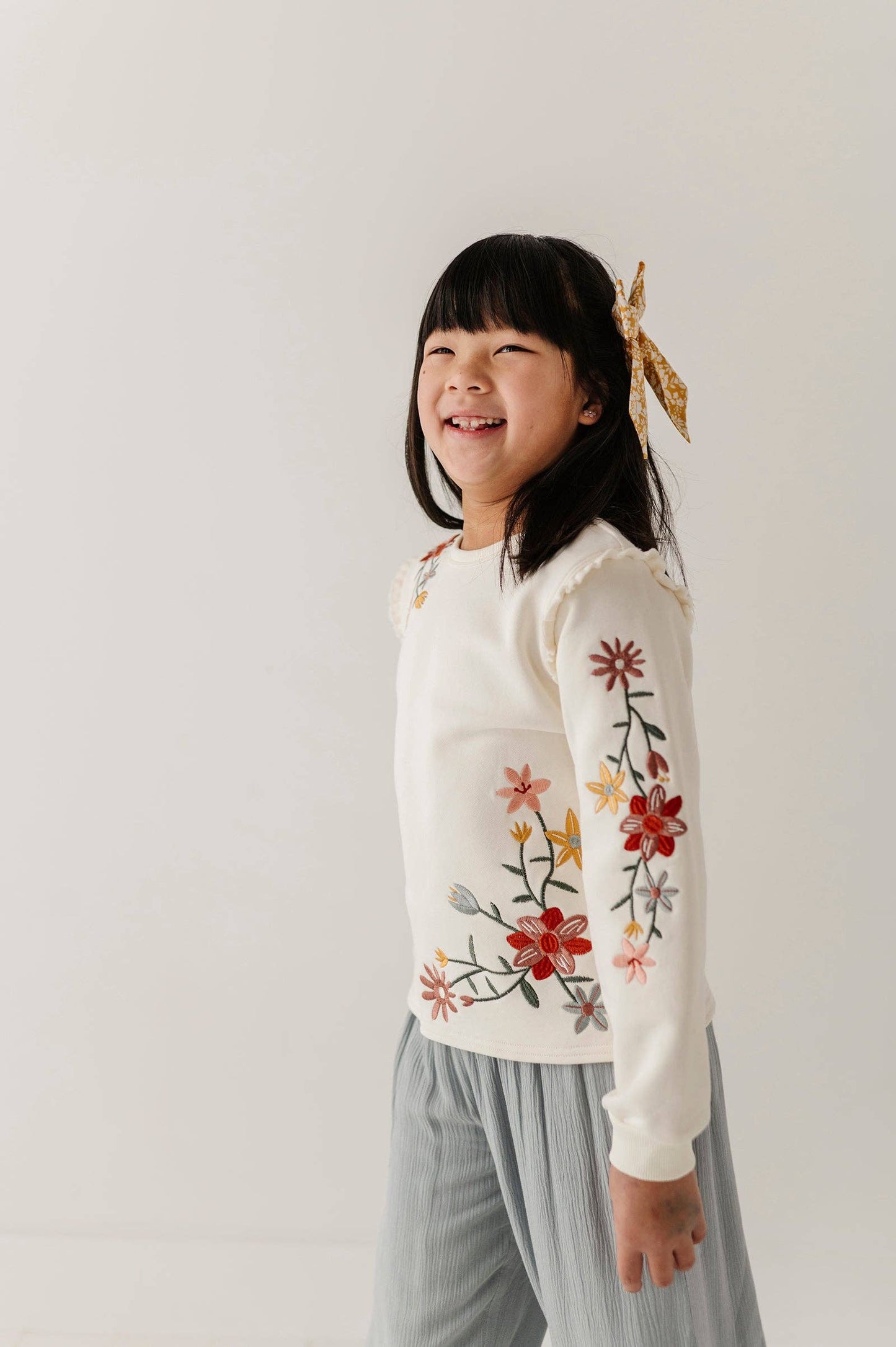 Floral raw edge sweatshirt for kids