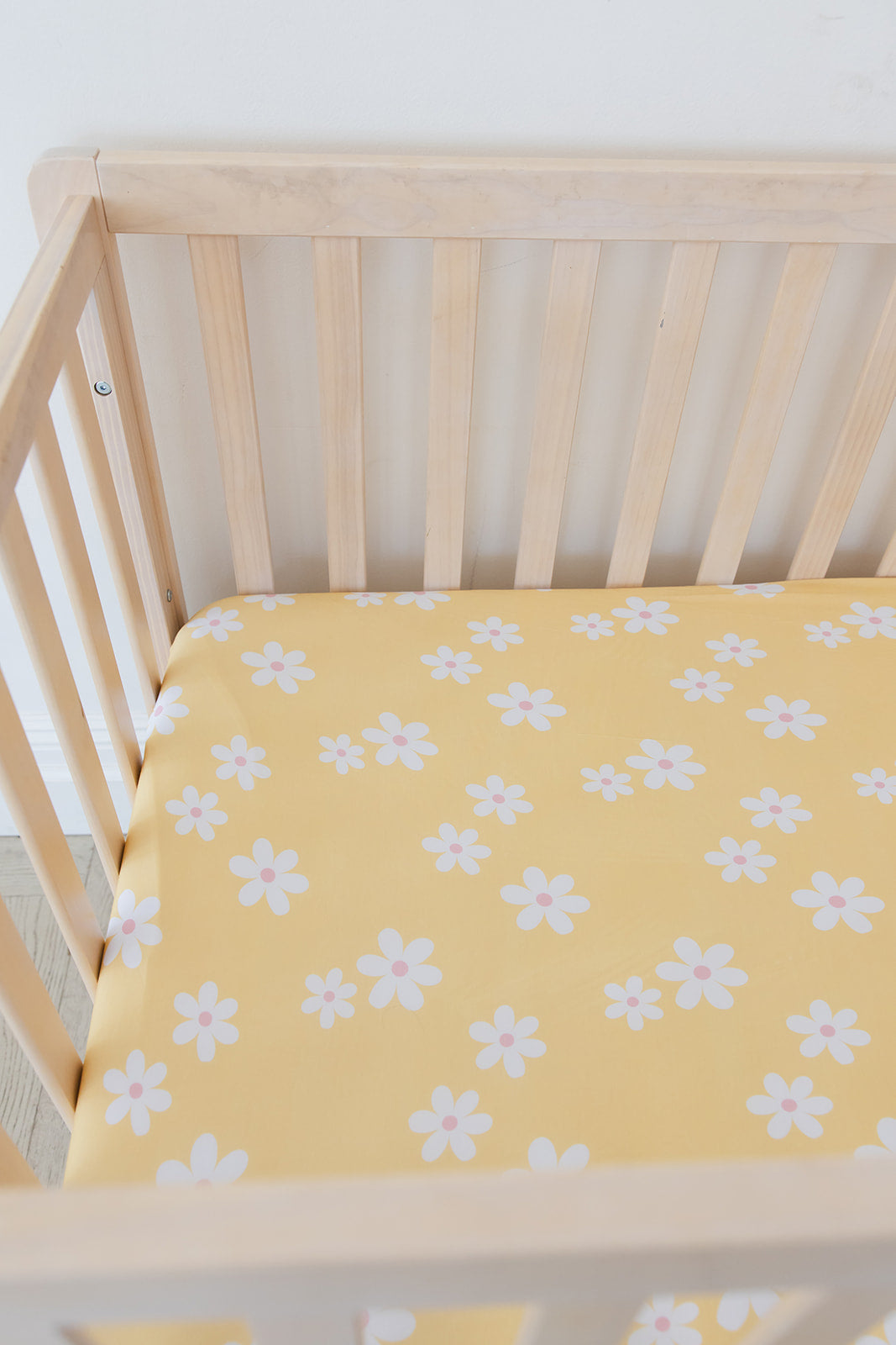 Sunny Dais Crib Sheet