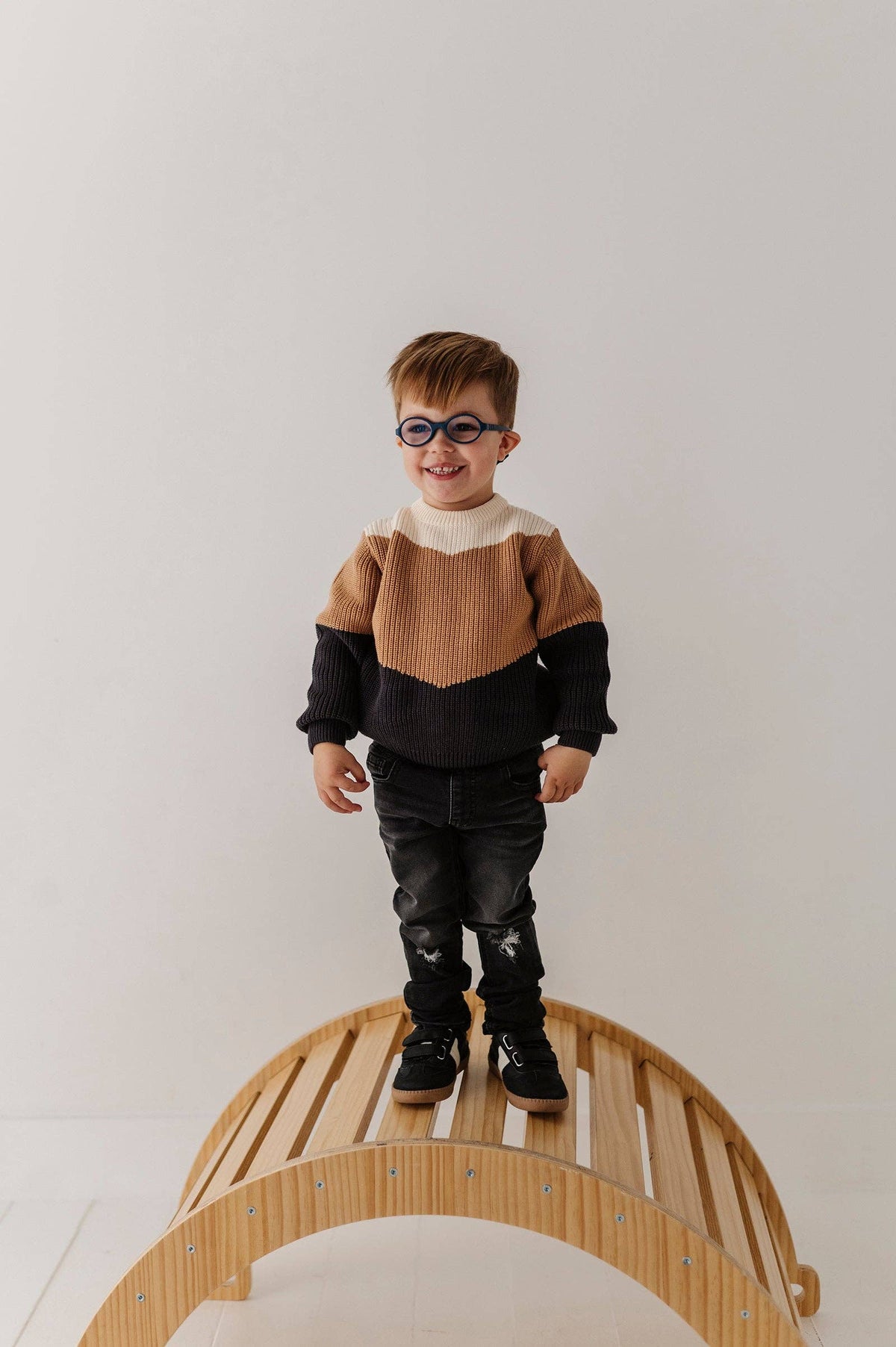 Dark colorblock knit sweater for kids