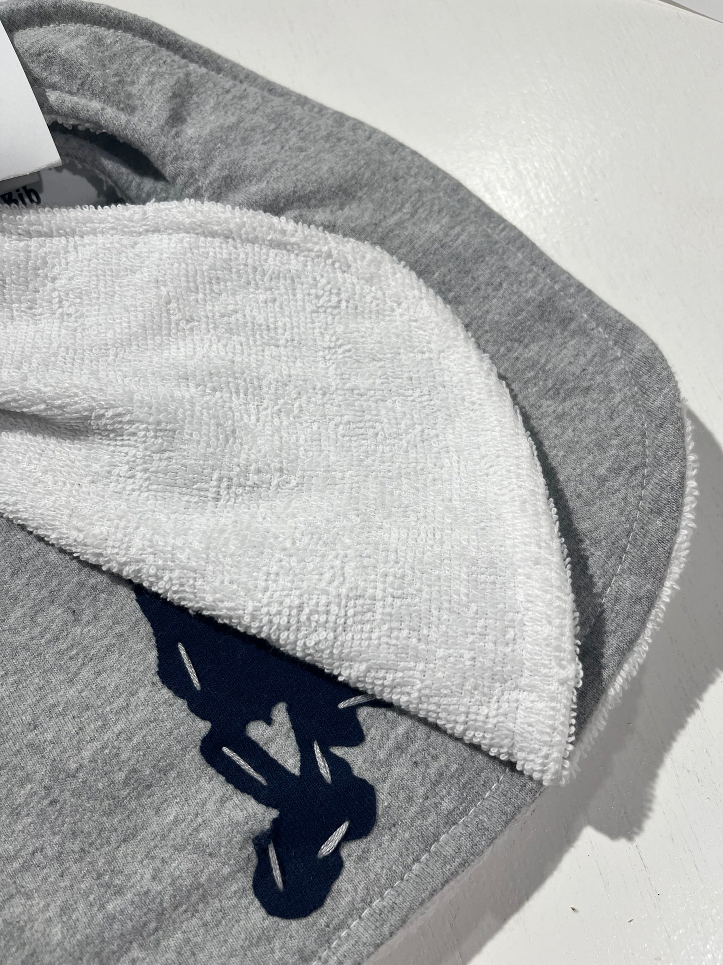 Aquidneck Island Bib