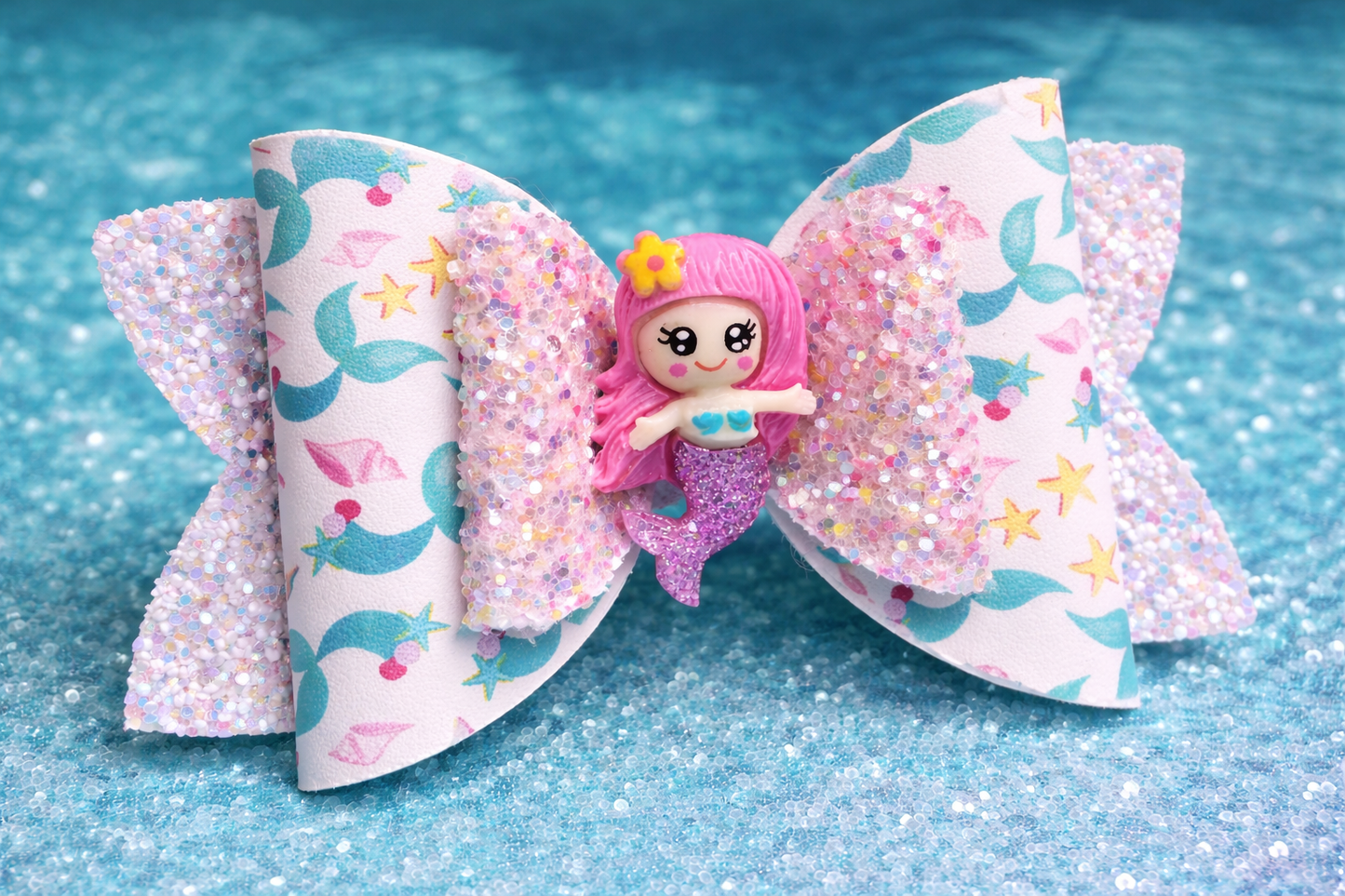 Kids mermaid beach hair bow in pastel OEKO-TEX vegan leather with shell centerpiece detail