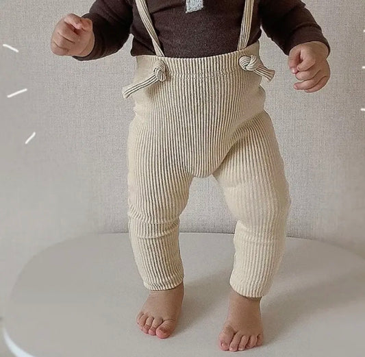 Old fashion suspender pants for kids soft fabric adjustable suspenders front view