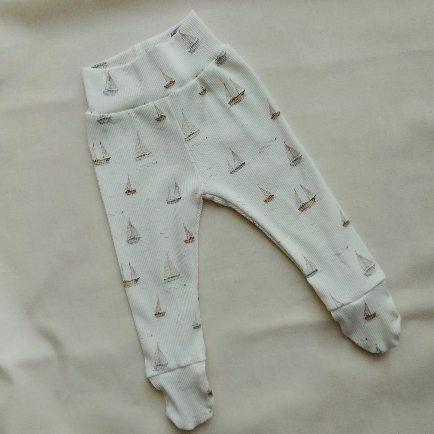 Sailboat Footed Leggings