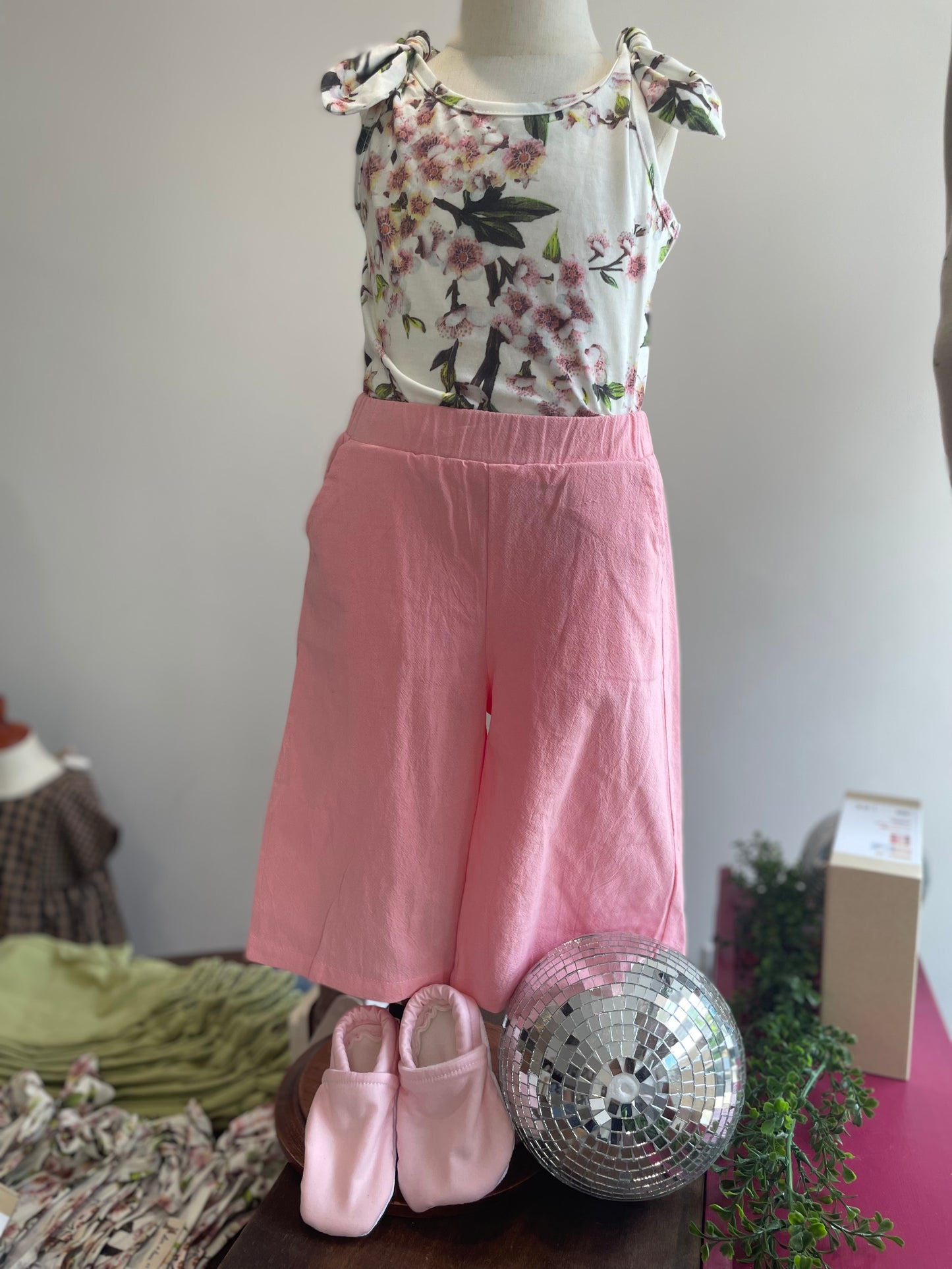 Solid Wide Pant