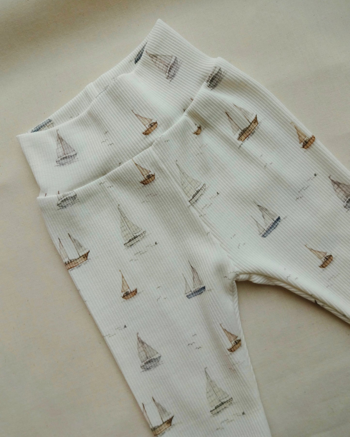 Sailboat Footed Leggings