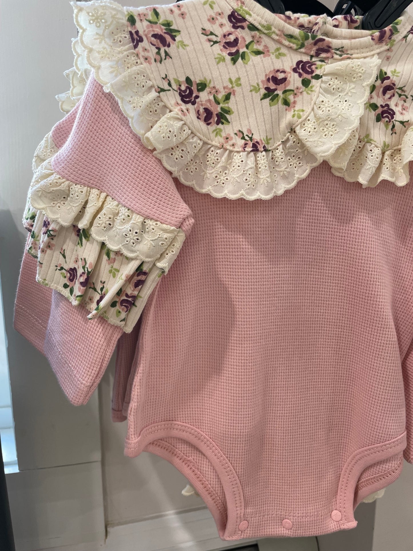 3-Piece Florals