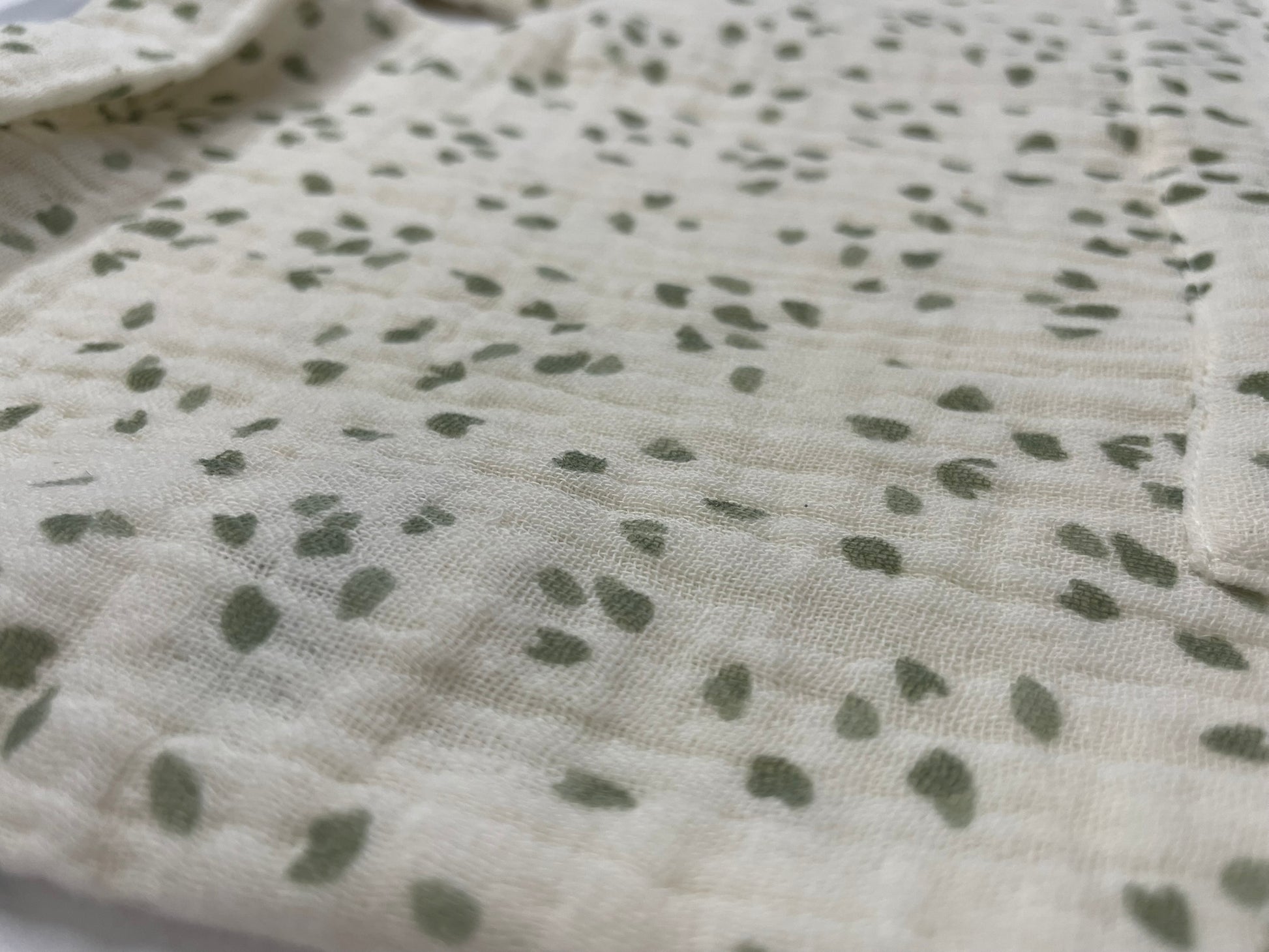 Girls organic petal shortalls side view detail