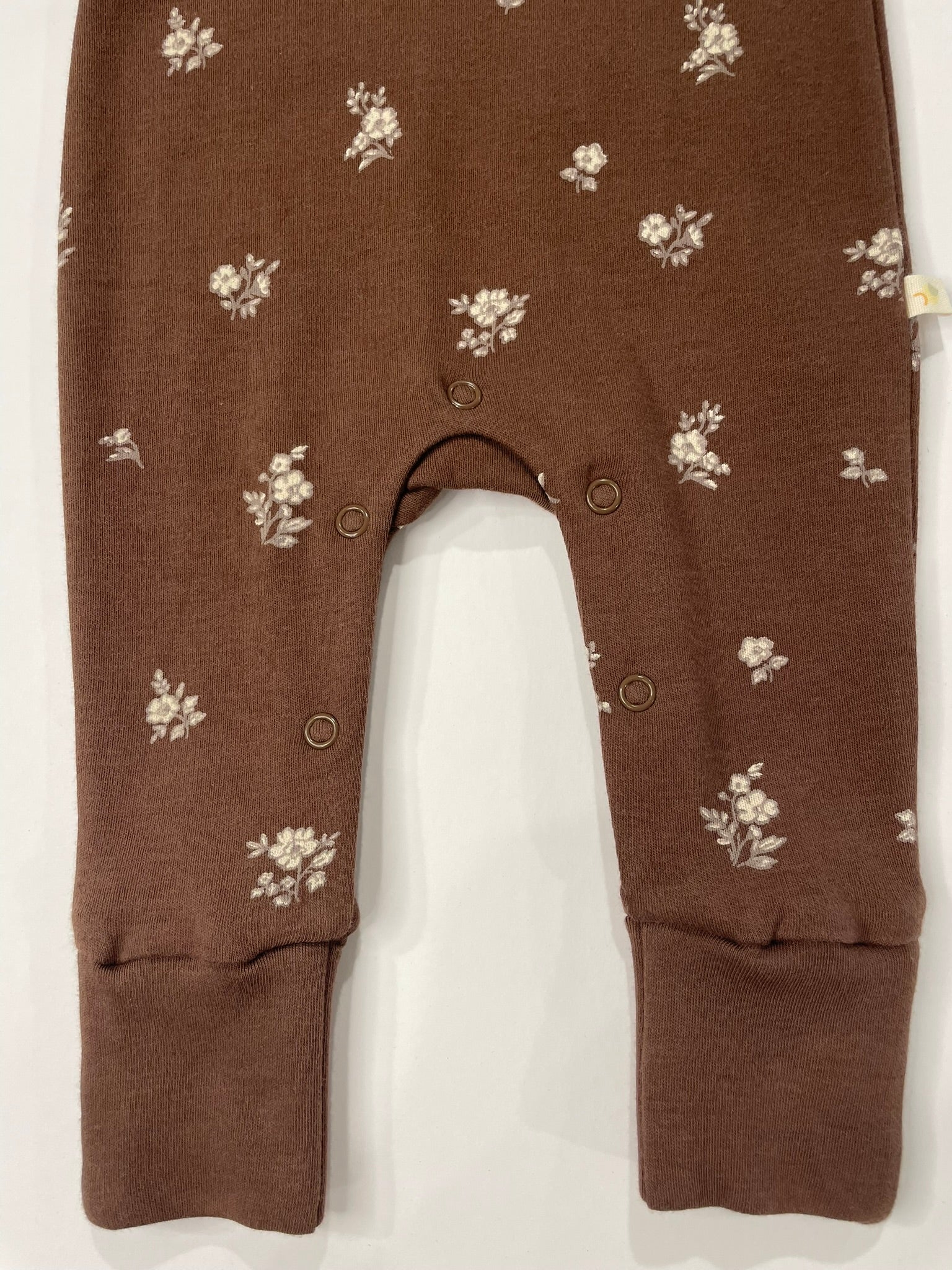 Organic ruffle sleeve romper ruffle detail view