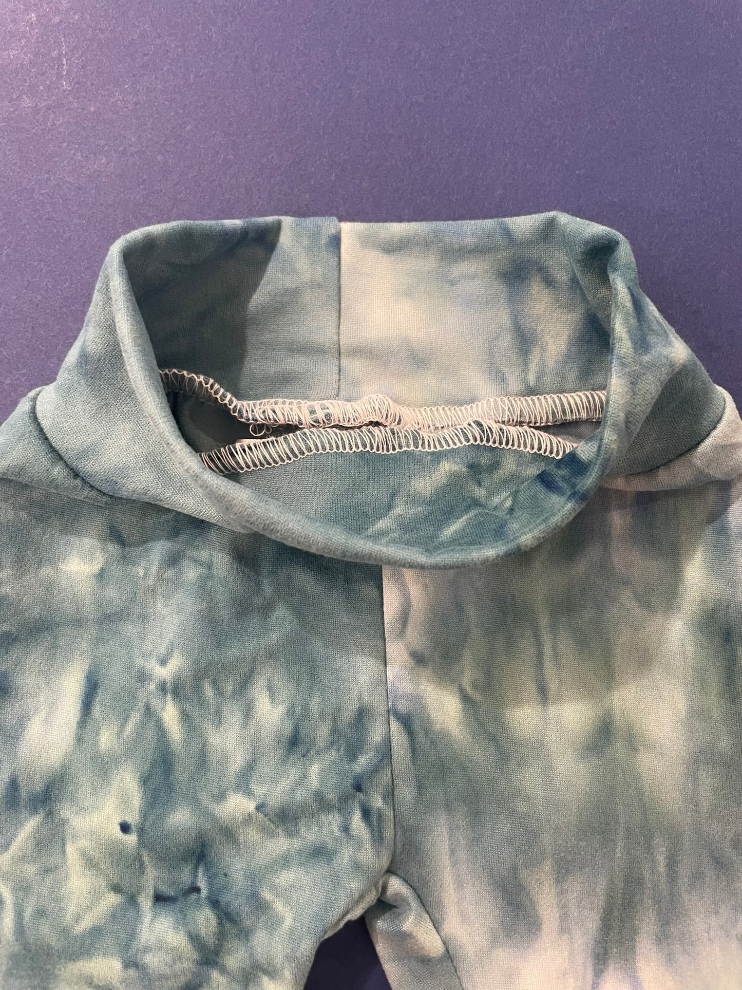 Handmade teal tie-dye kids jogger pants detail view