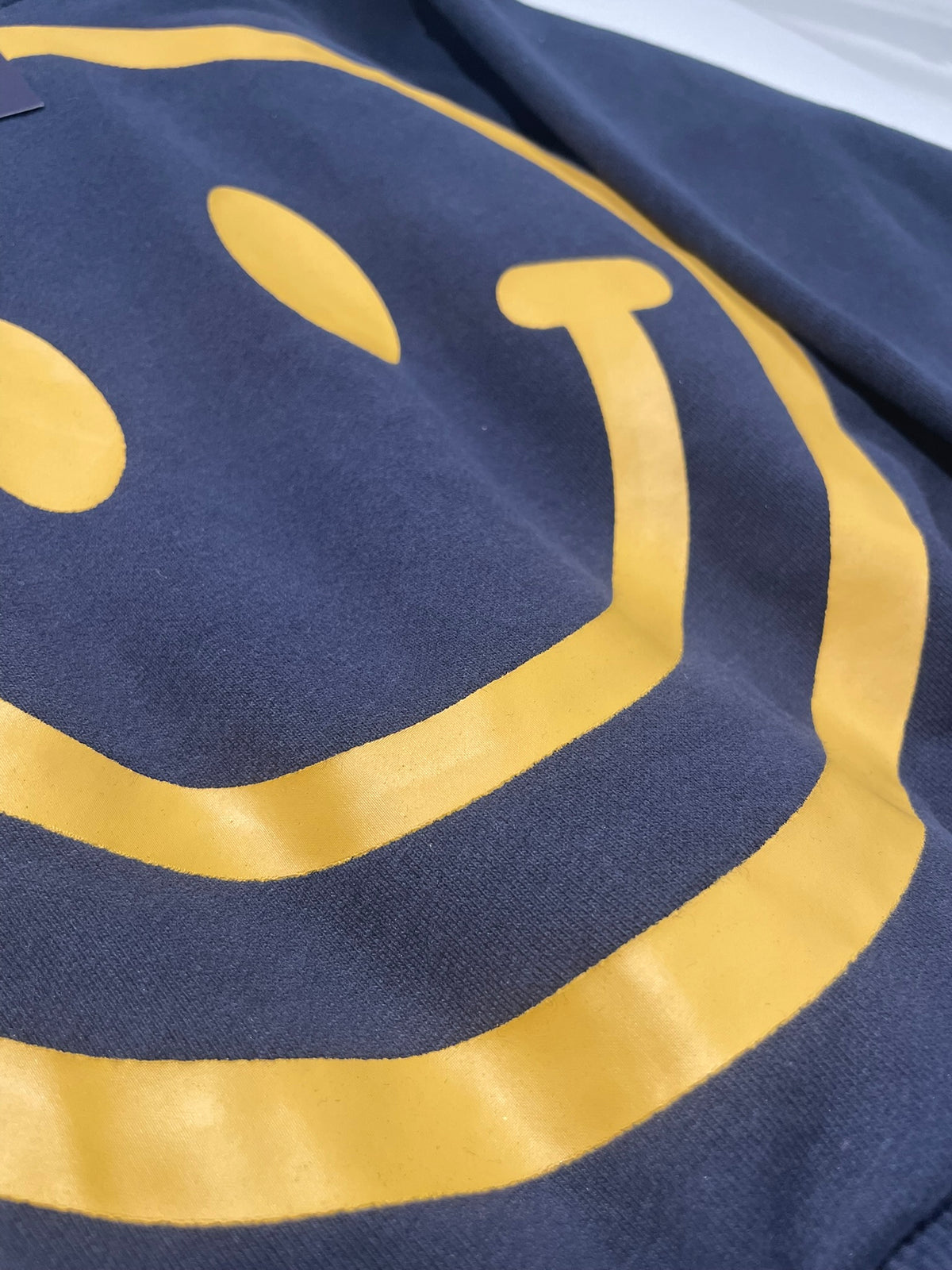Navy Happy sweatsuit for kids detail view