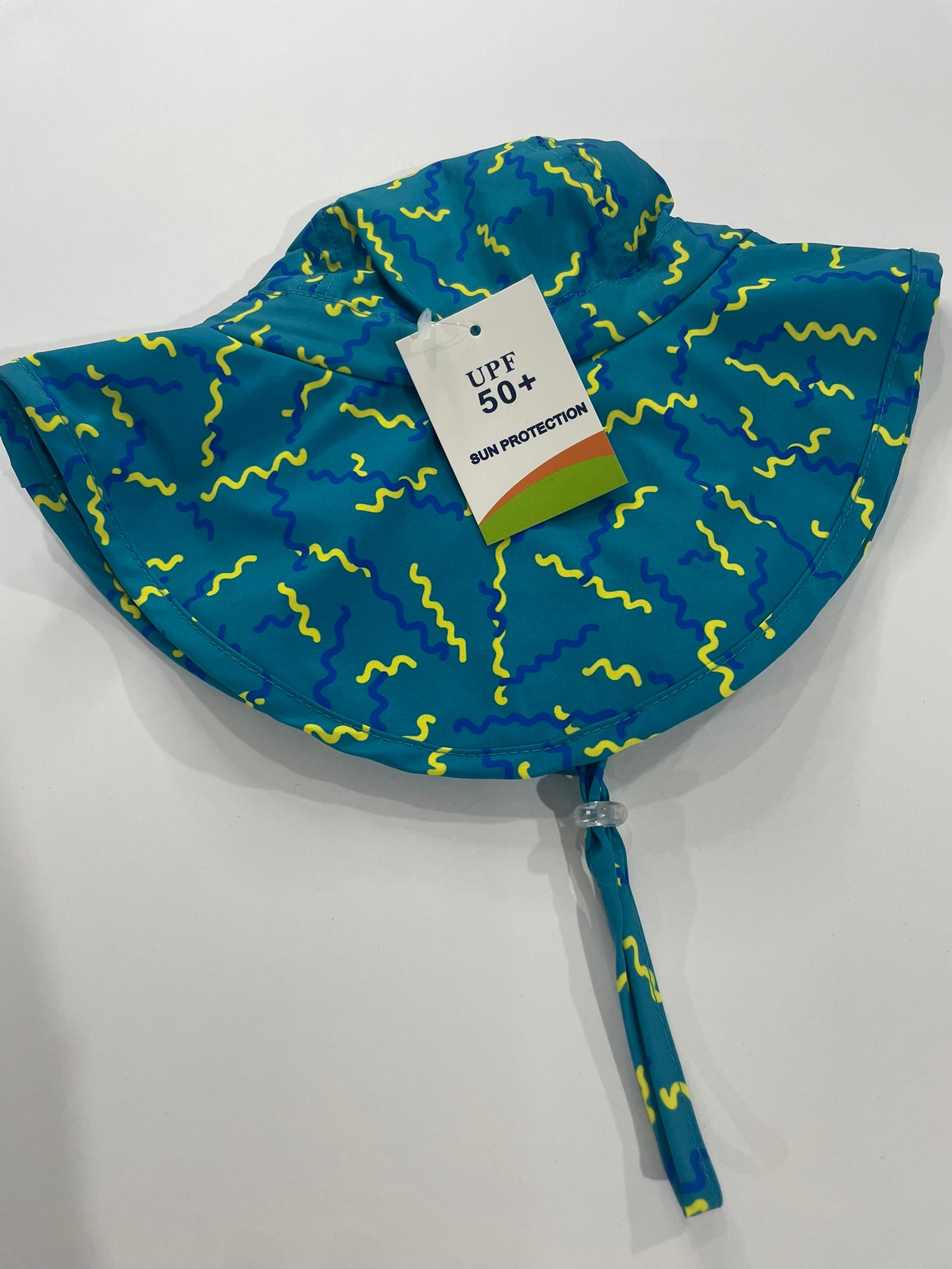 Squiggle sun hat for kids alternate view