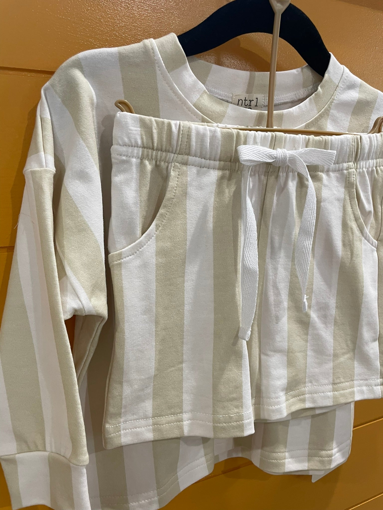 Beach Lines set in tan worn lifestyle view