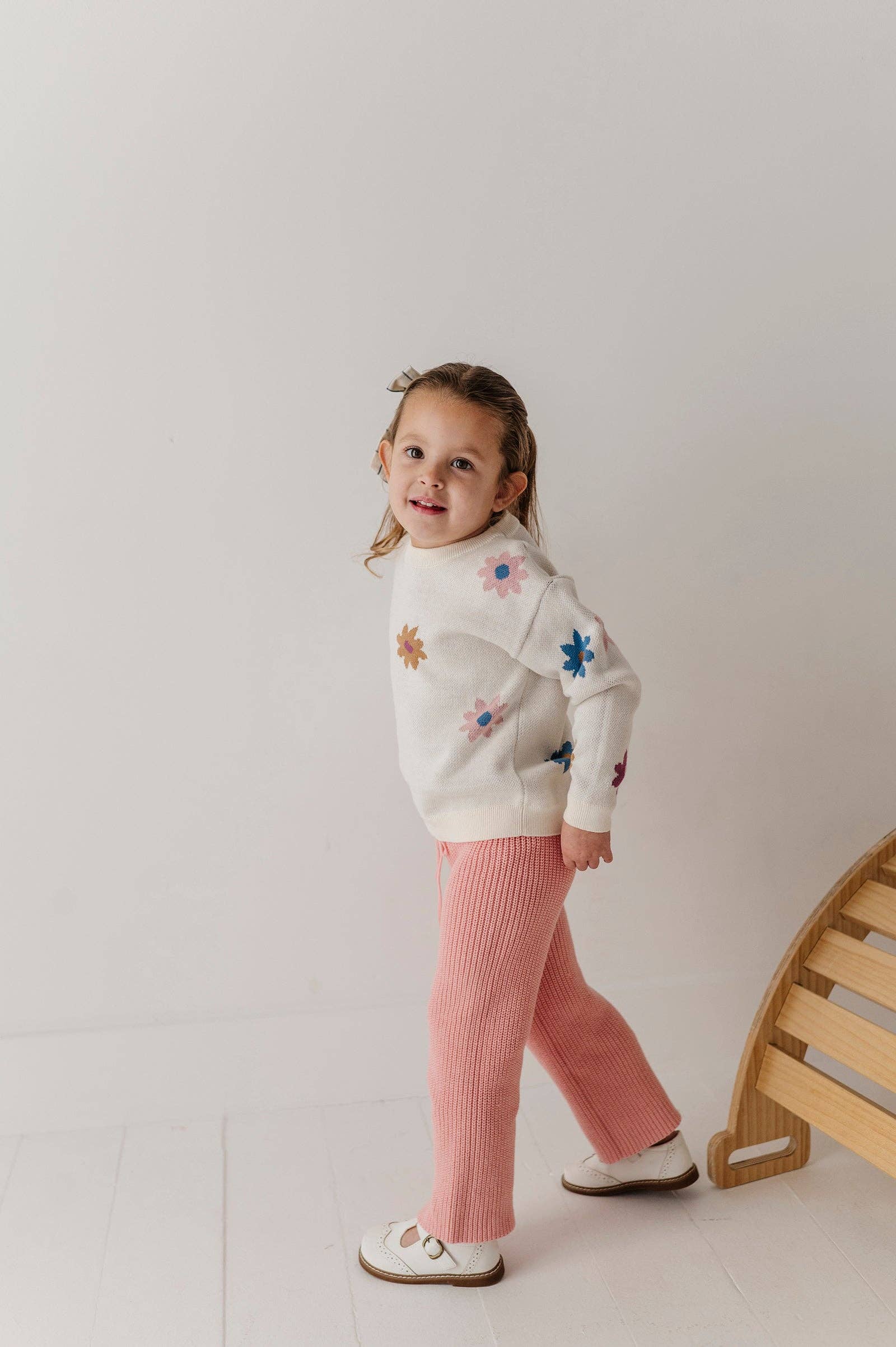 Puppies print knit sweater for kids