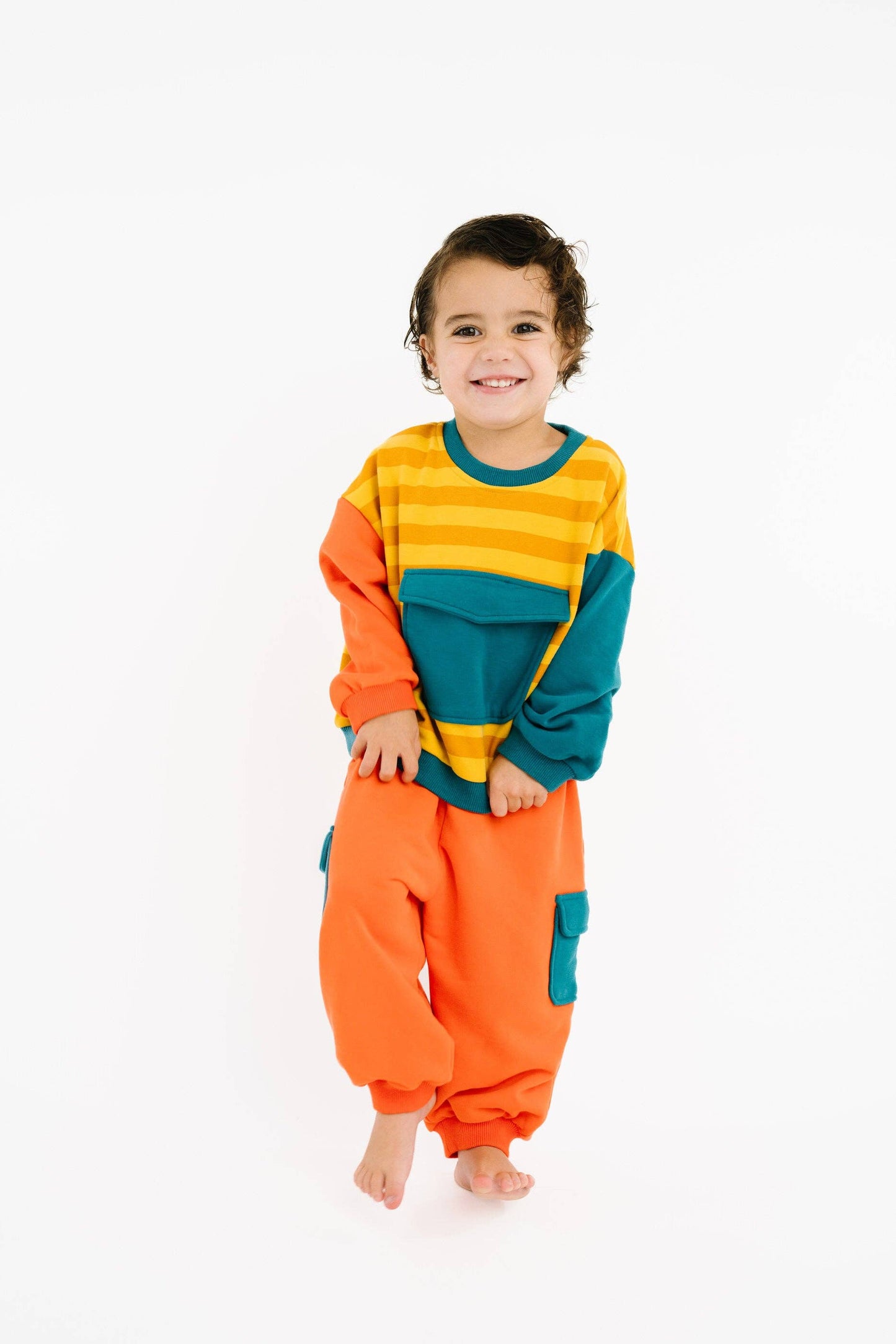 Girls bright retro set with oversized fit and elastic waistband side view