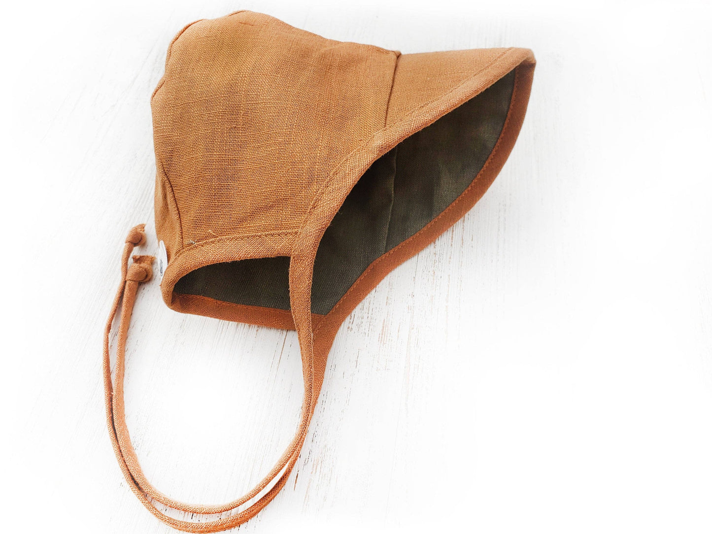 Reversible Visor Bonnet