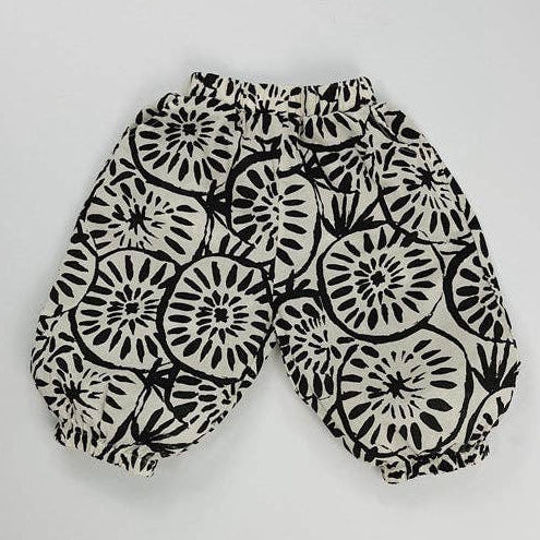 Patterned lightweight cotton baby balloon pants alternate view