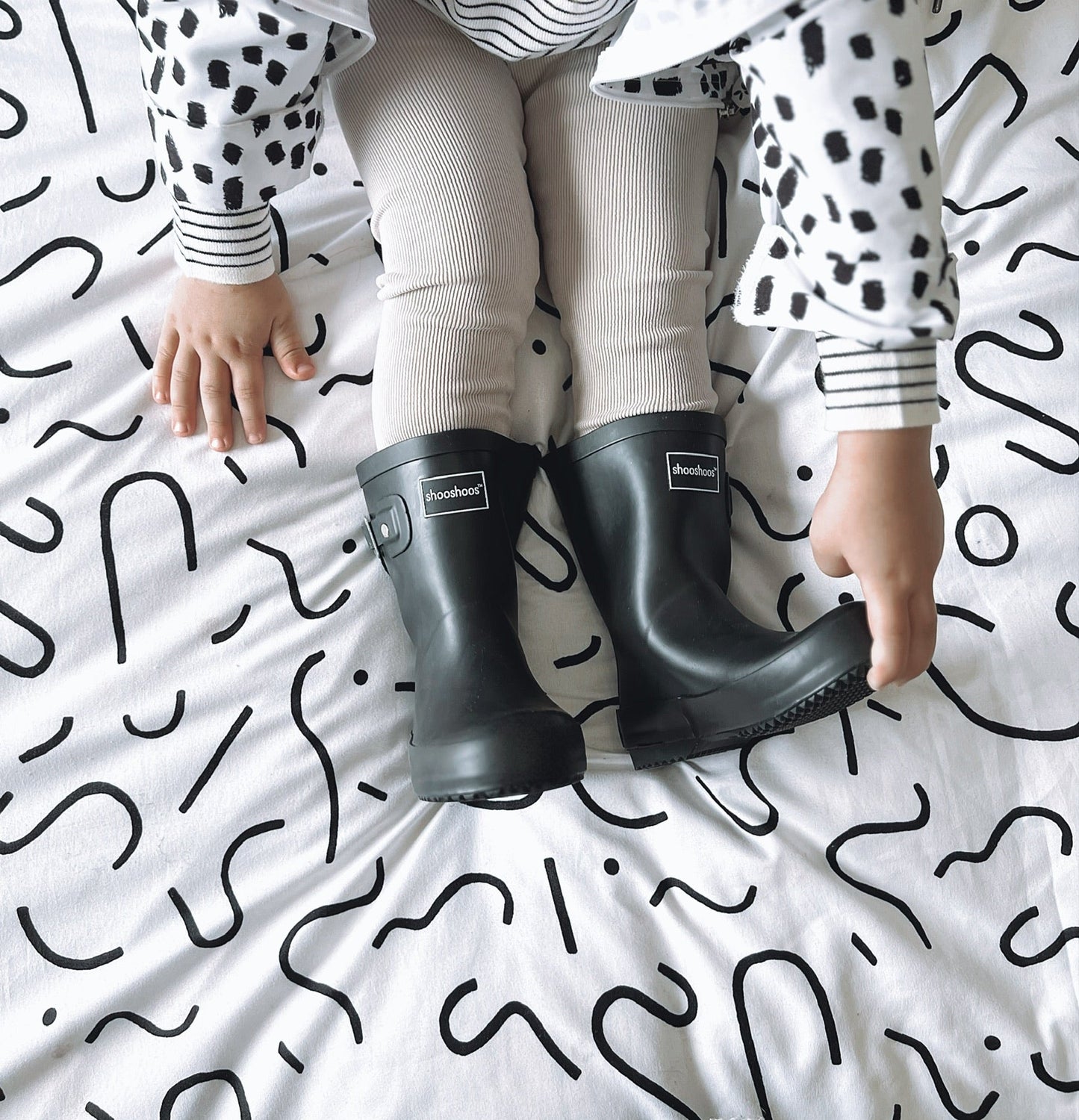 Black Rainboots